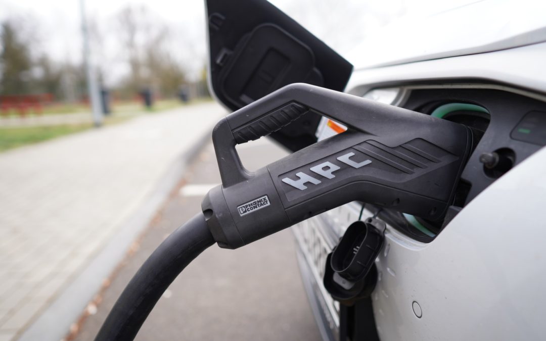 When Is the Best Time to Charge Electric Vehicles? | BizReps PowerCharge EV